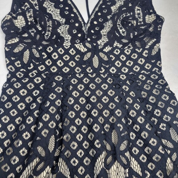 Free People One Million Lovers Black Lace Mini Dress Size 12 deep V strappy back - Picture 10 of 15